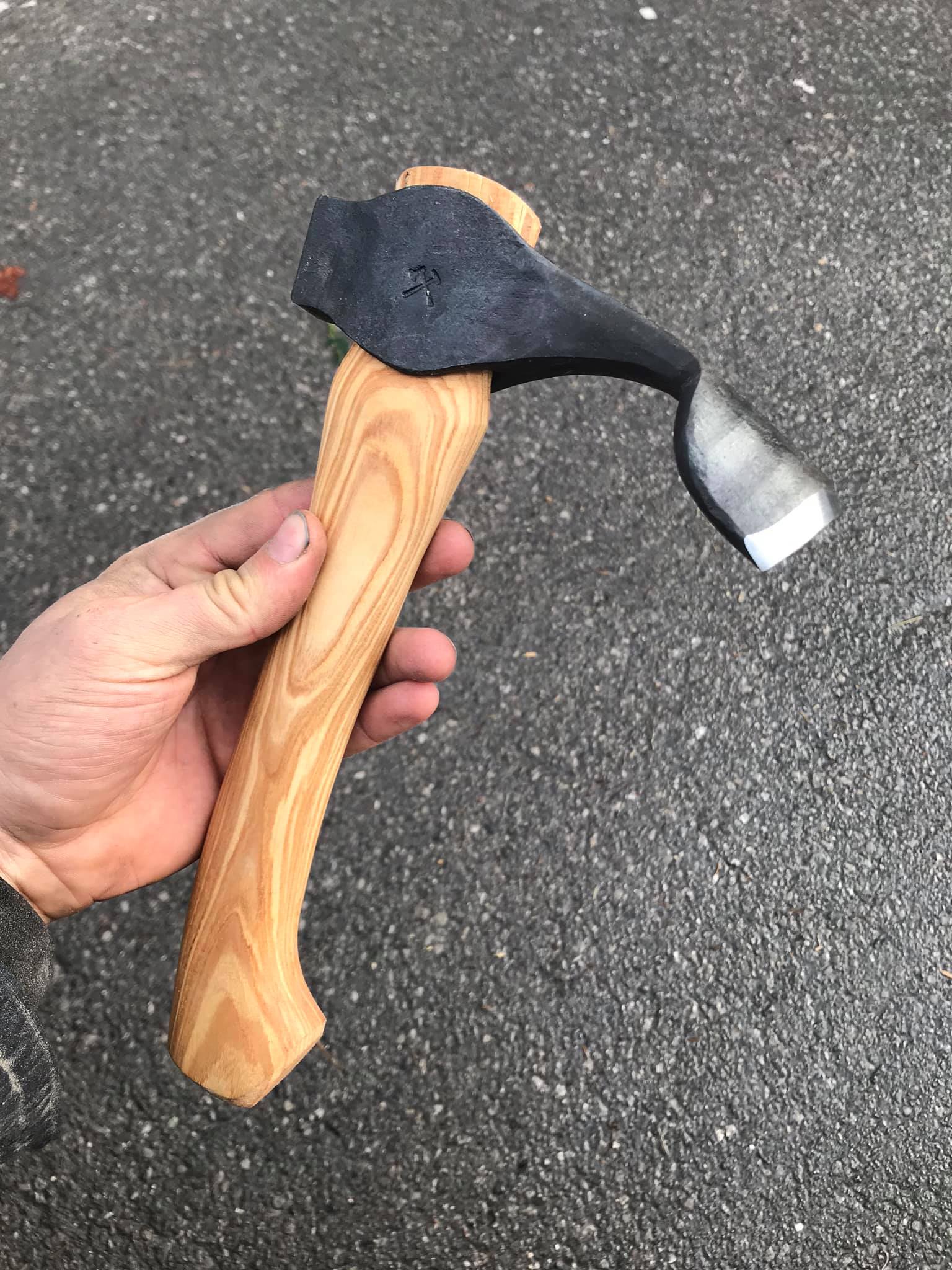 THE UNIVERSAL TOOL!!COMBINED WITH HAMMER! HAND FORGED WOODCARVING ADZE 