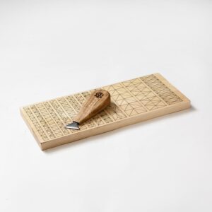 Chip carving set, Basswood practice board & Swallow-tail Knife