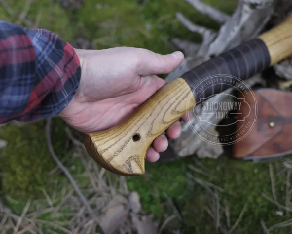 Bushcraft AXE 1 - Image 6