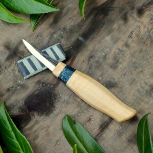 55mm short woodcarving knife with blue spacer