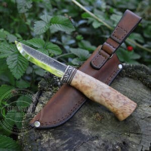 Knife with stabilized Karelian birch Handle 2