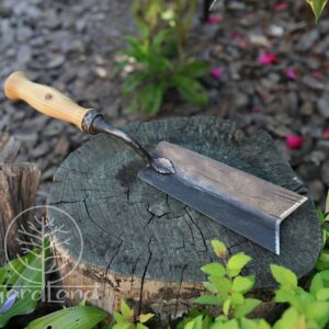 Forged Trowel with sharp prongs | Garden Tools | Garden Crafts | Professional Trowel | Garden Trowel | Grip trowe | Carbon Steel