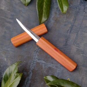 85mm Woodcarving knife with wooden magnetic sheath. Stickslojd1