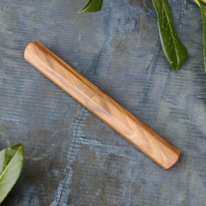 85mm Woodcarving knife with wooden magnetic sheat. Stickslojd4