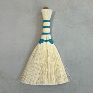 Tampico Medium Brush - Turquoise Cord