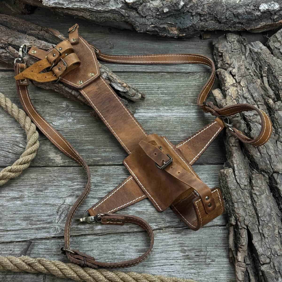 Leather Axe Case with Adjustable Straps - The Spoon Crank