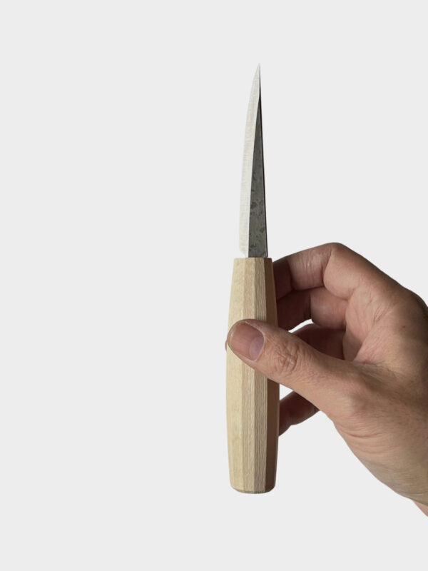 The Sloyd 100 carving knife for spoon carving and whittling